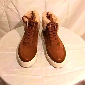 🔥NWOT Via Spiga Brown Suede/leather & 100% Shearling Booties Size 7
